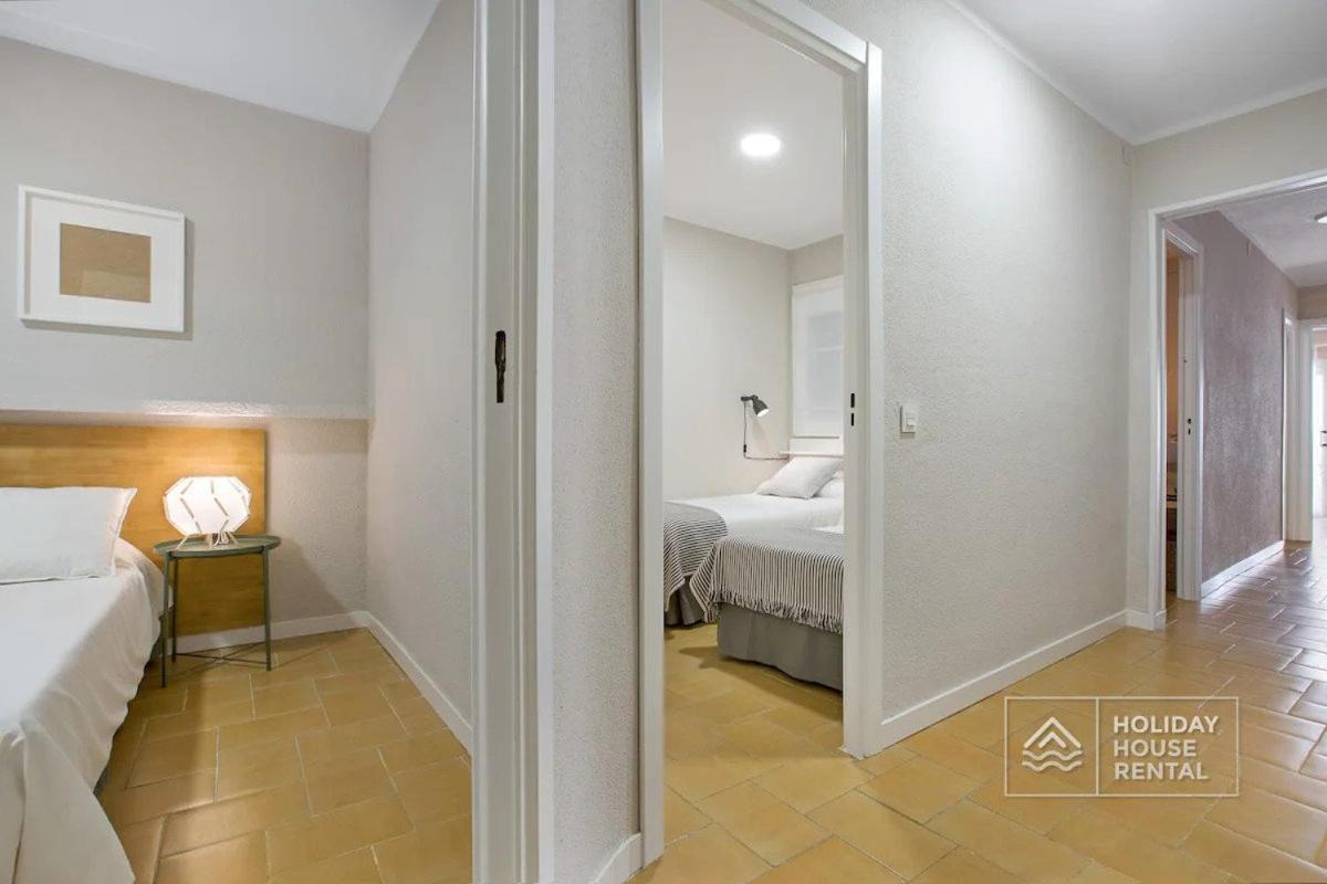 Cosy 3-Bedroom Apartment For 6-8 People Just 50M From The Beach Salou Exterior photo