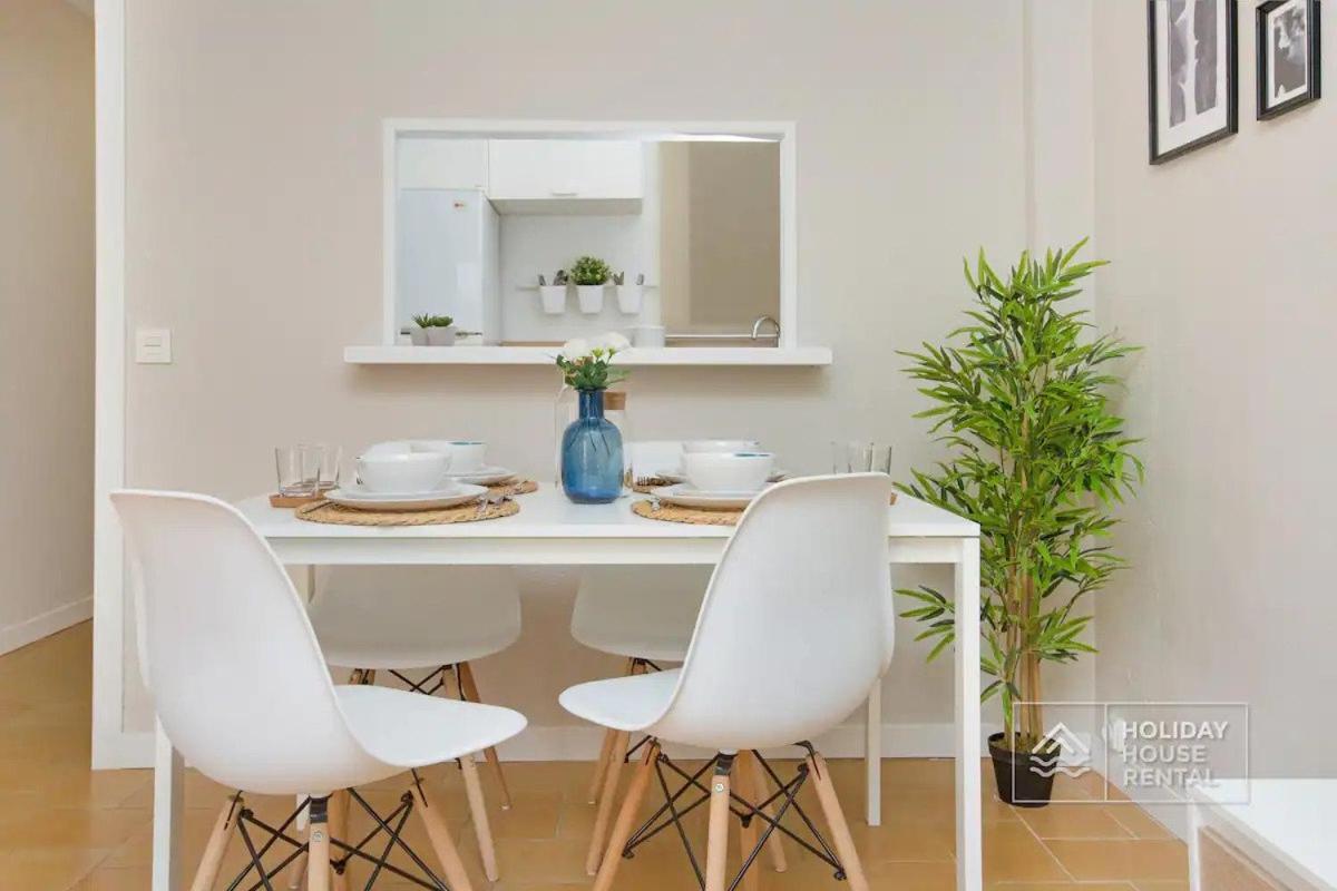 Cosy 3-Bedroom Apartment For 6-8 People Just 50M From The Beach Salou Exterior photo